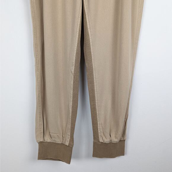 Splendid Women's Camel Suede Textured Contrasting Joggers Size XL NWT - Picture 4 of 9